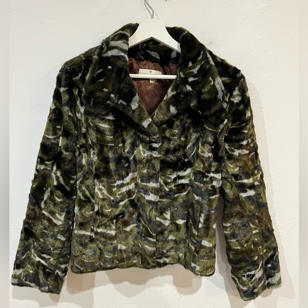 VTG La Maison de la Fausse Fourrure PARIS Faux Fur Jacket Sz XS Green Lined 90s
